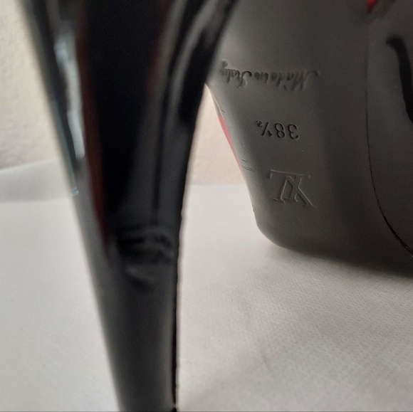 Louis Vuitton sling back patent leather black and fuschia pumps - Picture 9 of 12